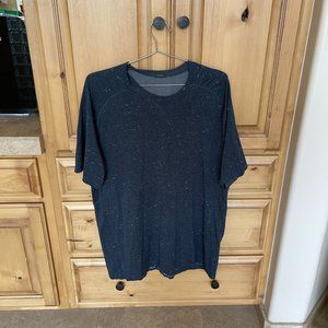 NWOT Lululemon Men's T-Shirt in size XL
